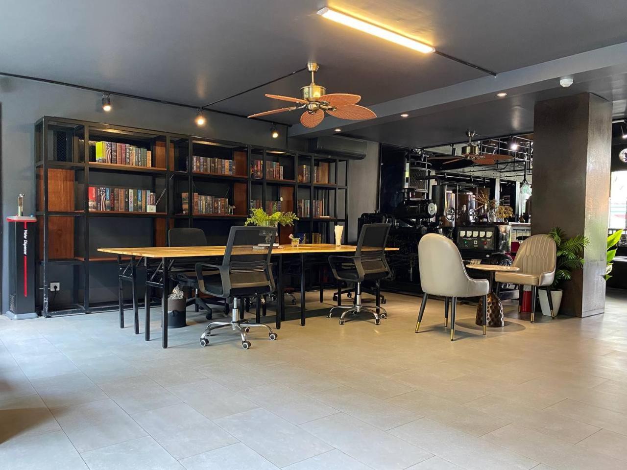 Check Inn Phnom Penh Bkk1 Bagian luar foto
