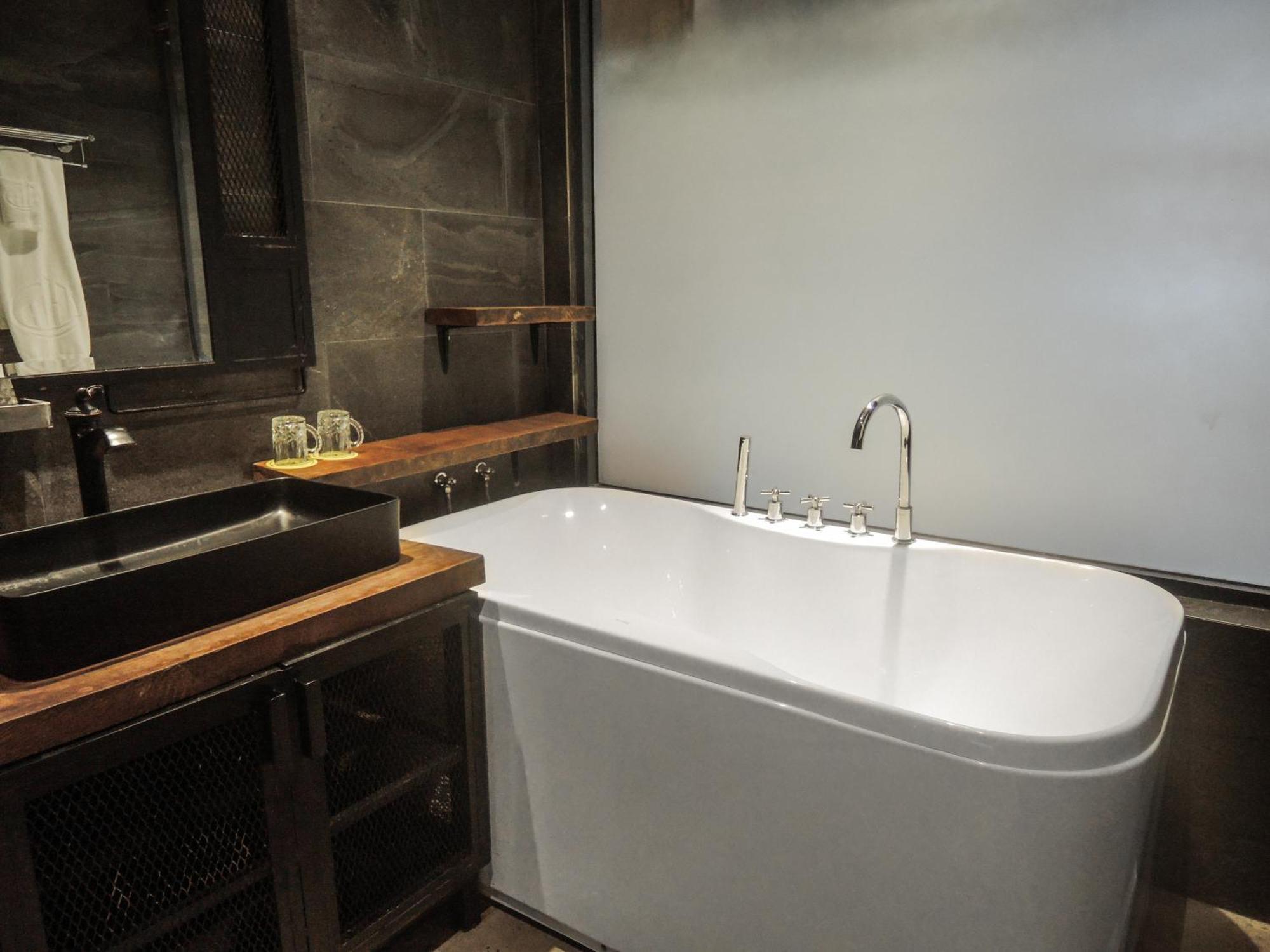 Check Inn Phnom Penh Bkk1 Bagian luar foto