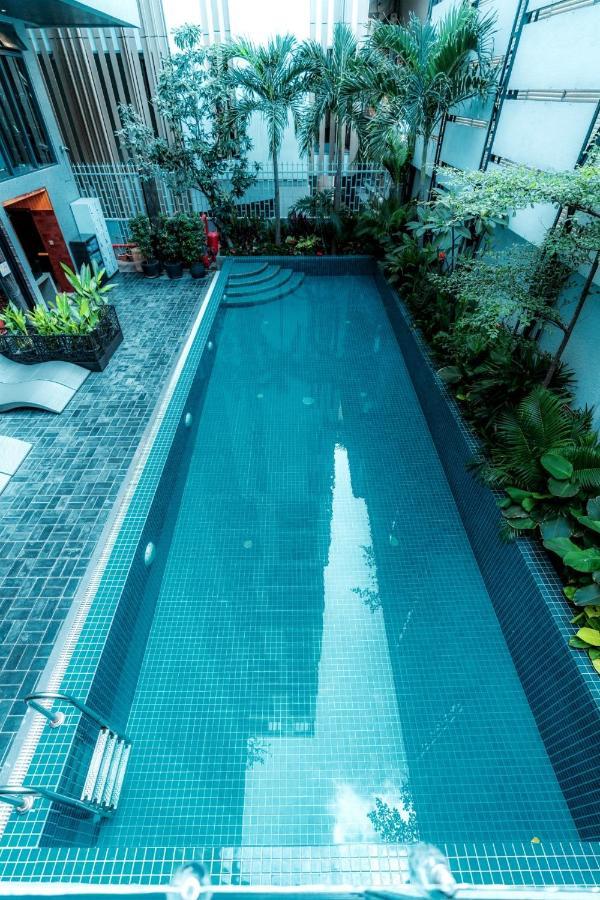 Check Inn Phnom Penh Bkk1 Bagian luar foto